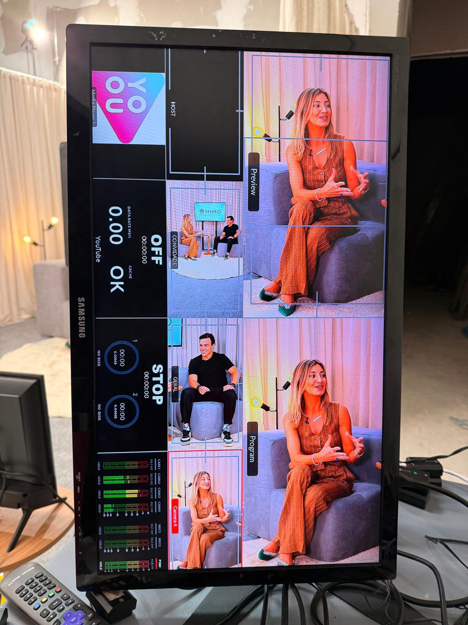 Backstage do MIMO Talks - Estúdio profissional de podcast com live commerce